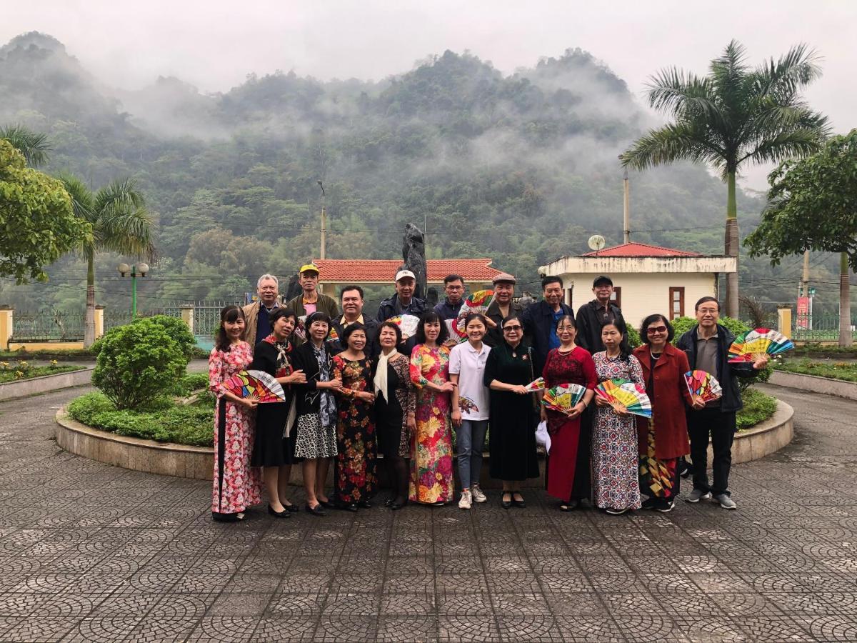 Khach San Vuon Quoc Gia Ba Be Hotell Bac Kan Exteriör bild