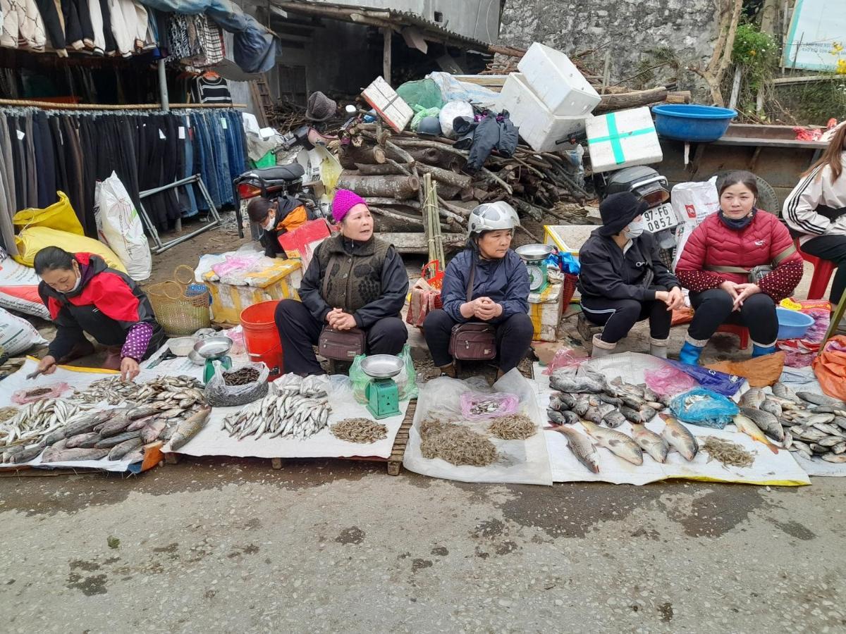 Khach San Vuon Quoc Gia Ba Be Hotell Bac Kan Exteriör bild
