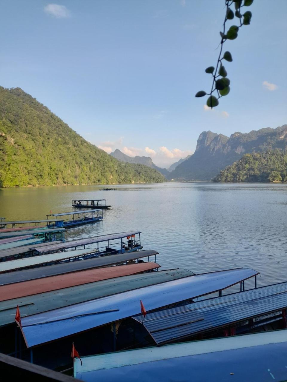 Khach San Vuon Quoc Gia Ba Be Hotell Bac Kan Exteriör bild