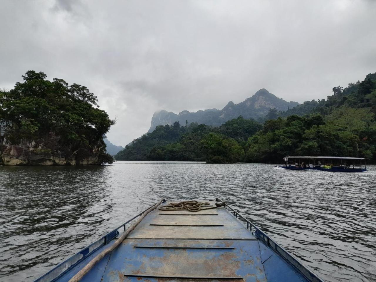 Khach San Vuon Quoc Gia Ba Be Hotell Bac Kan Exteriör bild